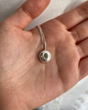 Load image into Gallery viewer, peridot grounding pendant