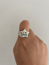 Load image into Gallery viewer, Made-to-order chunky star signet ring *read description*