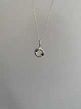 Load image into Gallery viewer, peridot donut necklace (made-to-order)