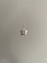 Load image into Gallery viewer, shooting star necklace
