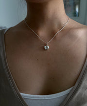 Load image into Gallery viewer, chunky cushion heart star necklace
