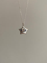 Load image into Gallery viewer, sapphire starception necklace
