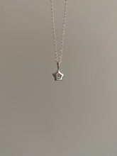 Load image into Gallery viewer, miniature pink star necklace
