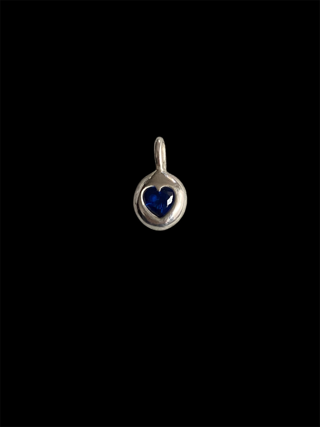 blue spinel heart drop