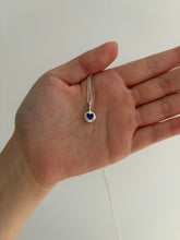 Load image into Gallery viewer, deep blue spinel heart pebble necklace
