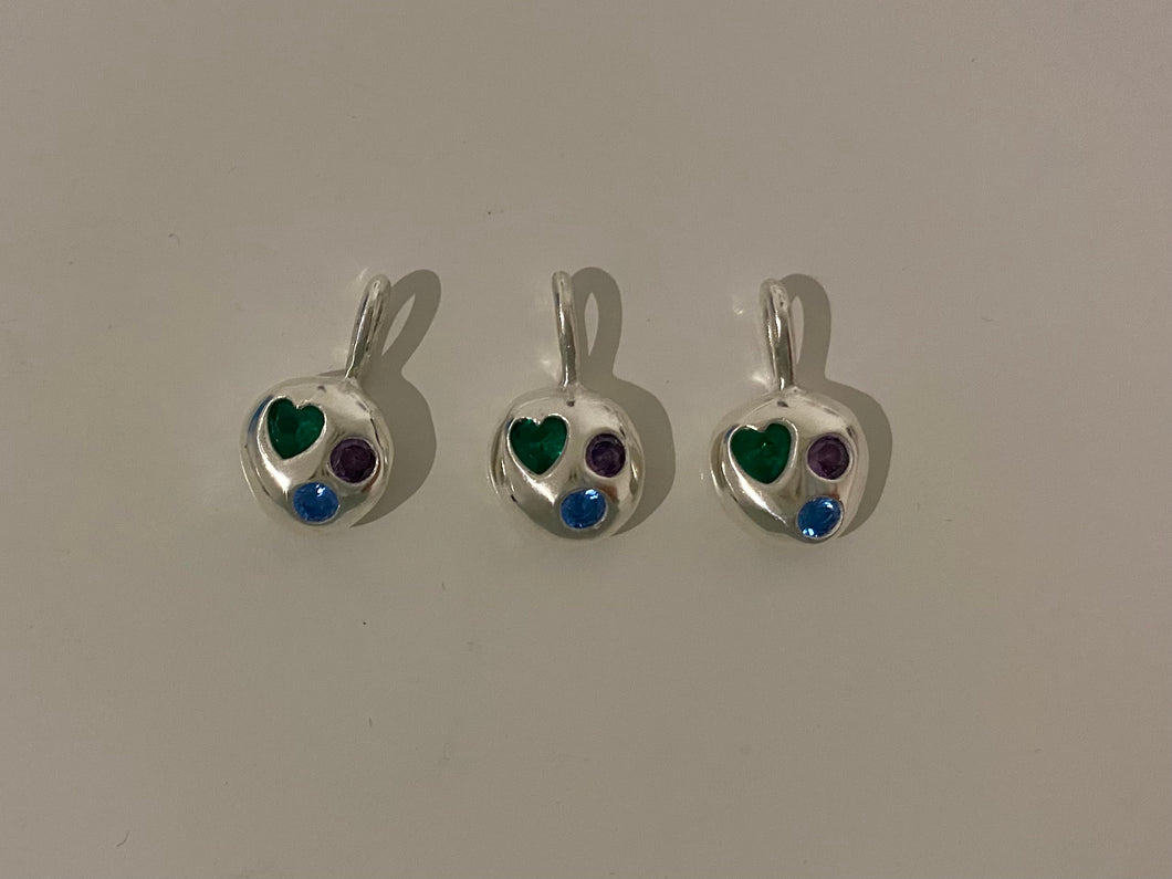 custom 3 pendants for M last payment