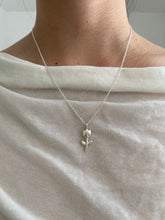 Load image into Gallery viewer, dainty tulip necklace
