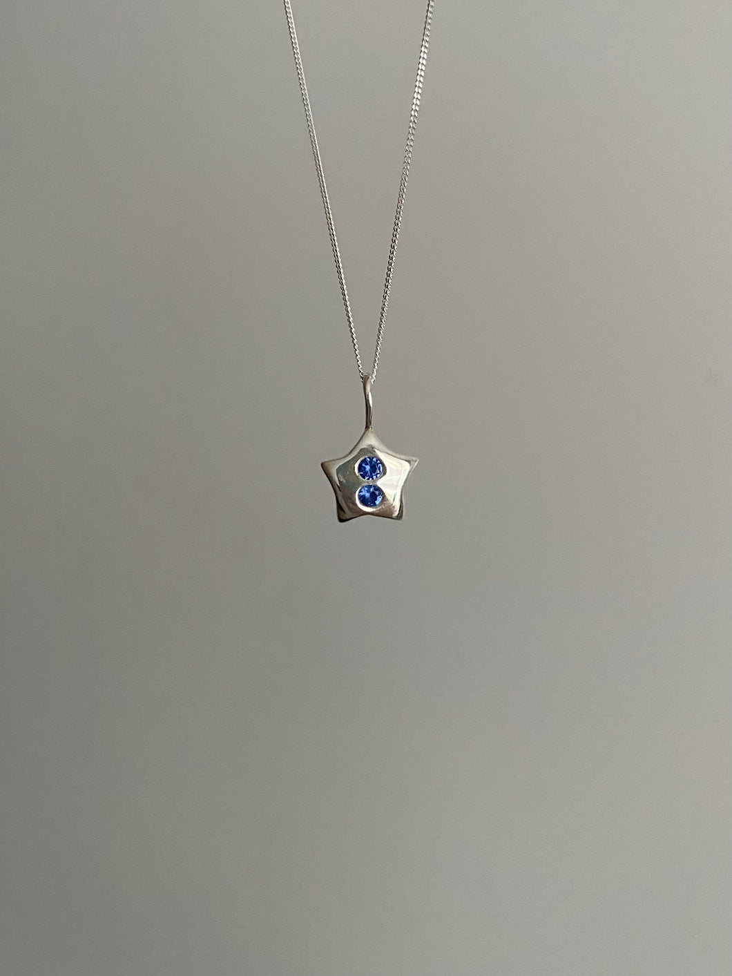 dainty ocean blue star