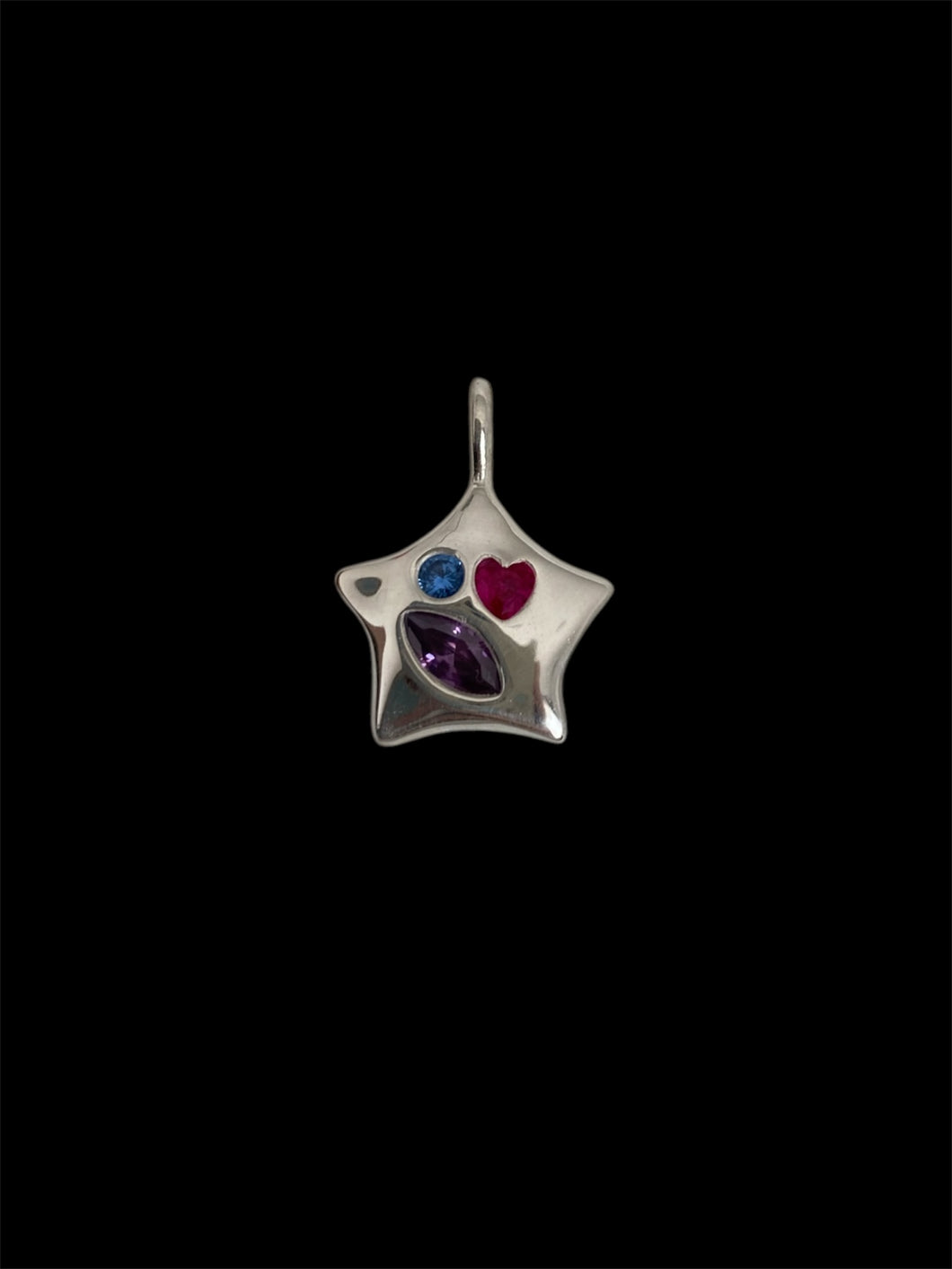 bejewelled star pendant