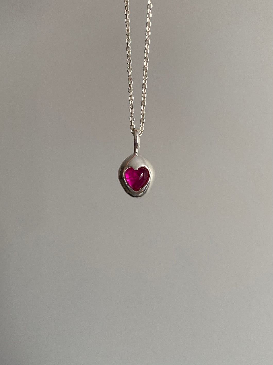 cabochon ruby heart necklace